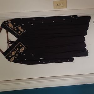 NWT Black Dress - In Loom - Size Large